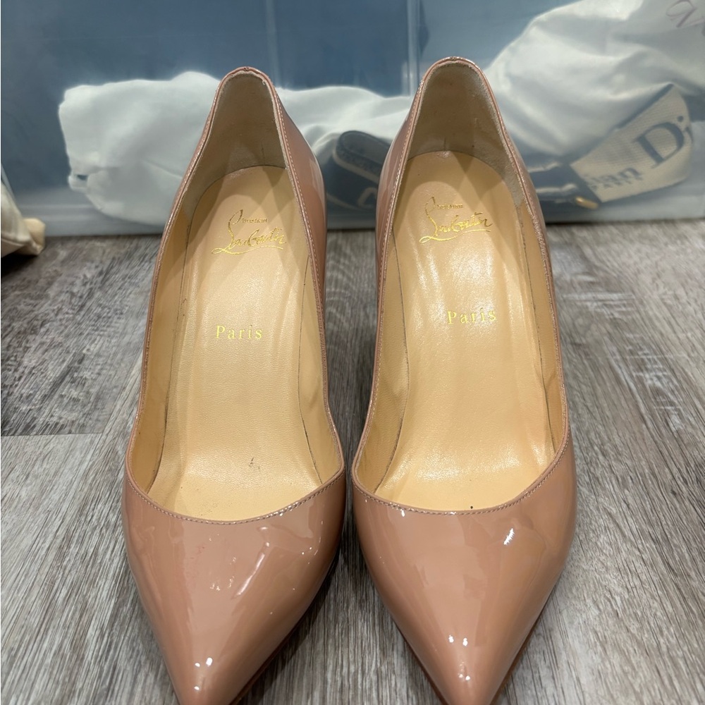 Christian Louboutin Tan Heels Patent Leather